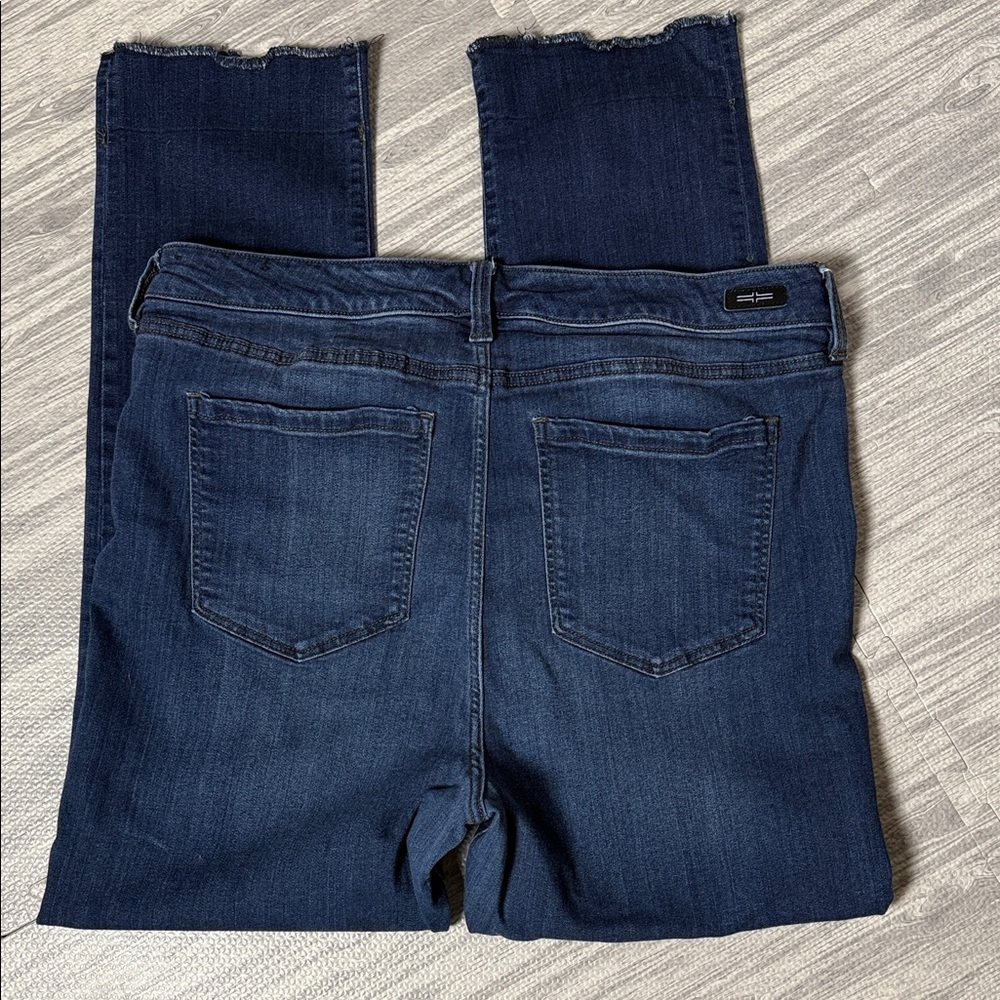 Liverpool Dark Wash High Rise Crop Jeans Size 33/16 - Picture 4 of 4